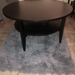 Black Round Dinning Table