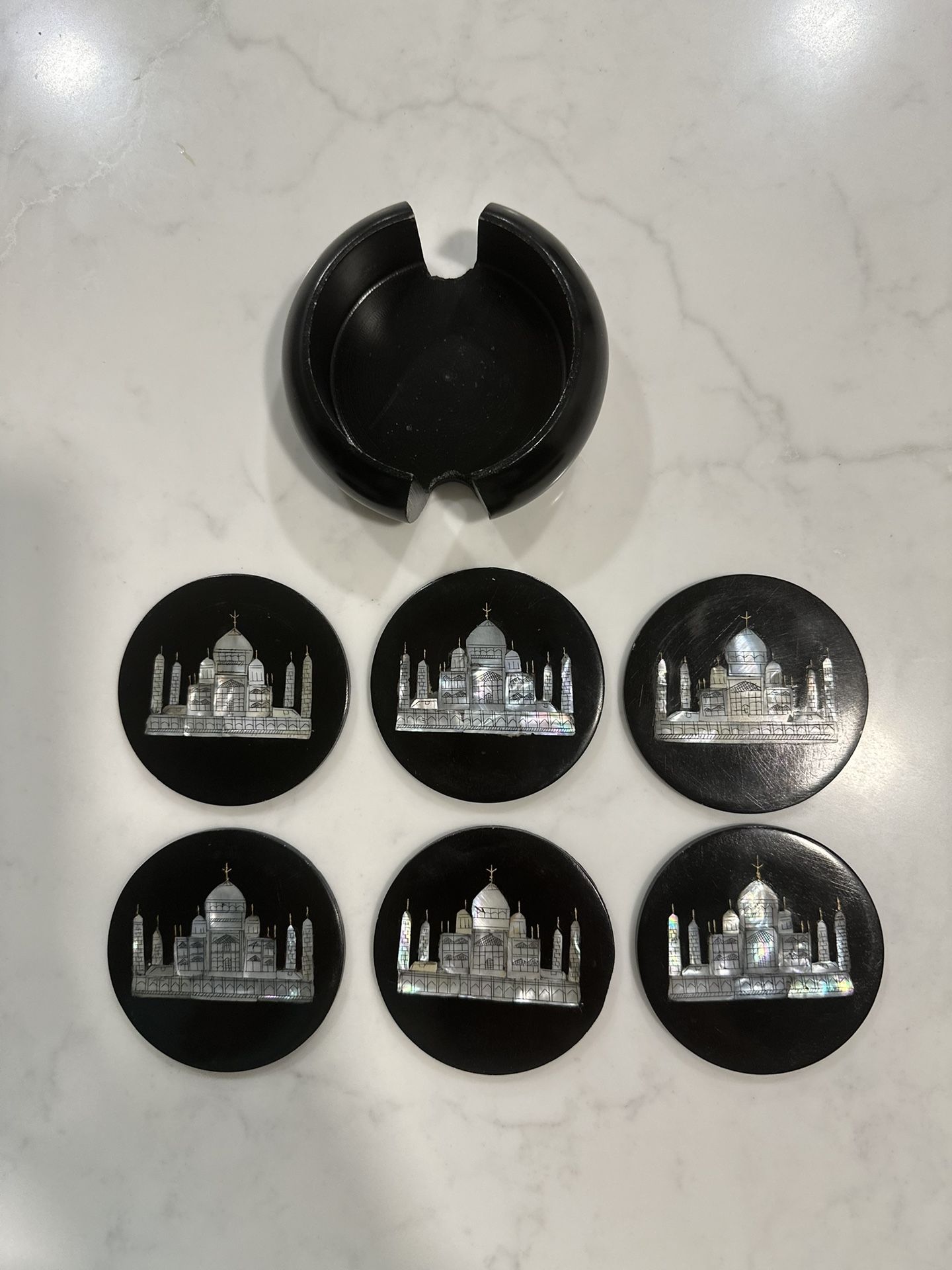 4.5 Inches Round Black Marble Coasters