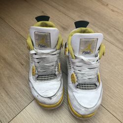 Flight Yellow Jordan’s 