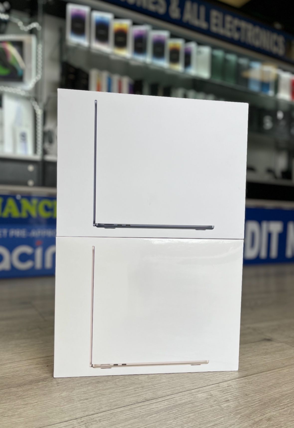 MacBook Air M2, M3, & M4 Available (Take It Home In Payments/ llévalo a casa en pagos