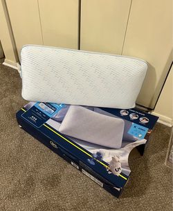 Serta Soothing Cool King Size Memory foam pillow new in the box pick up Gaithersburg md20877
