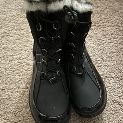 women’s boots 