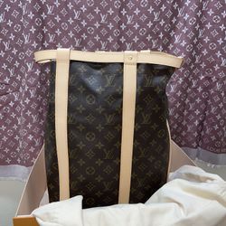 Louis Vuitton Randonne Gm