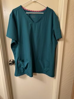 Women’s Plus Size Medical Scrub Top
