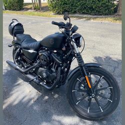Harley Davidson Sportster Iron 883