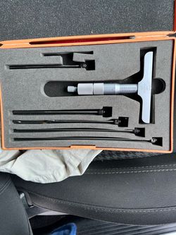 Mitutoyo 0-6 depth mic