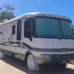 Motor Home Rexhall Aerbus
