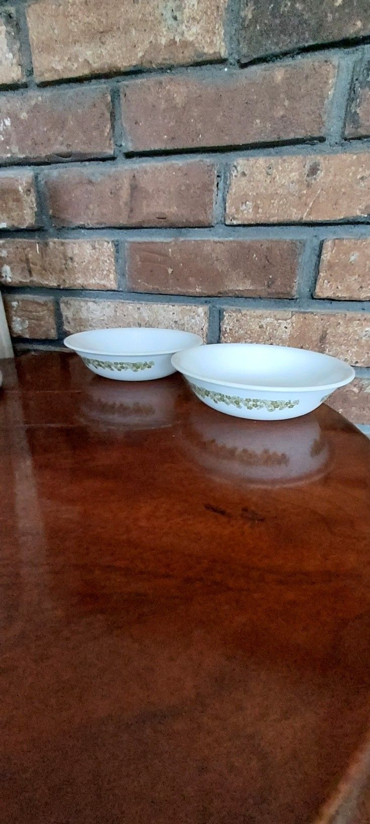 Vintage Corelle Spring Blossom Crazy Daisy Green White Berry Bowls 5.25" Two