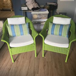Green Wicker Chair Set