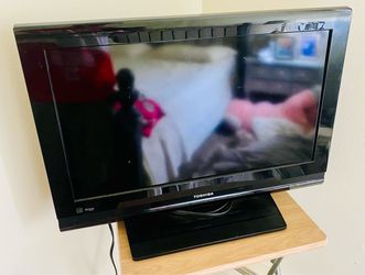 Toshiba 25” LCD TV