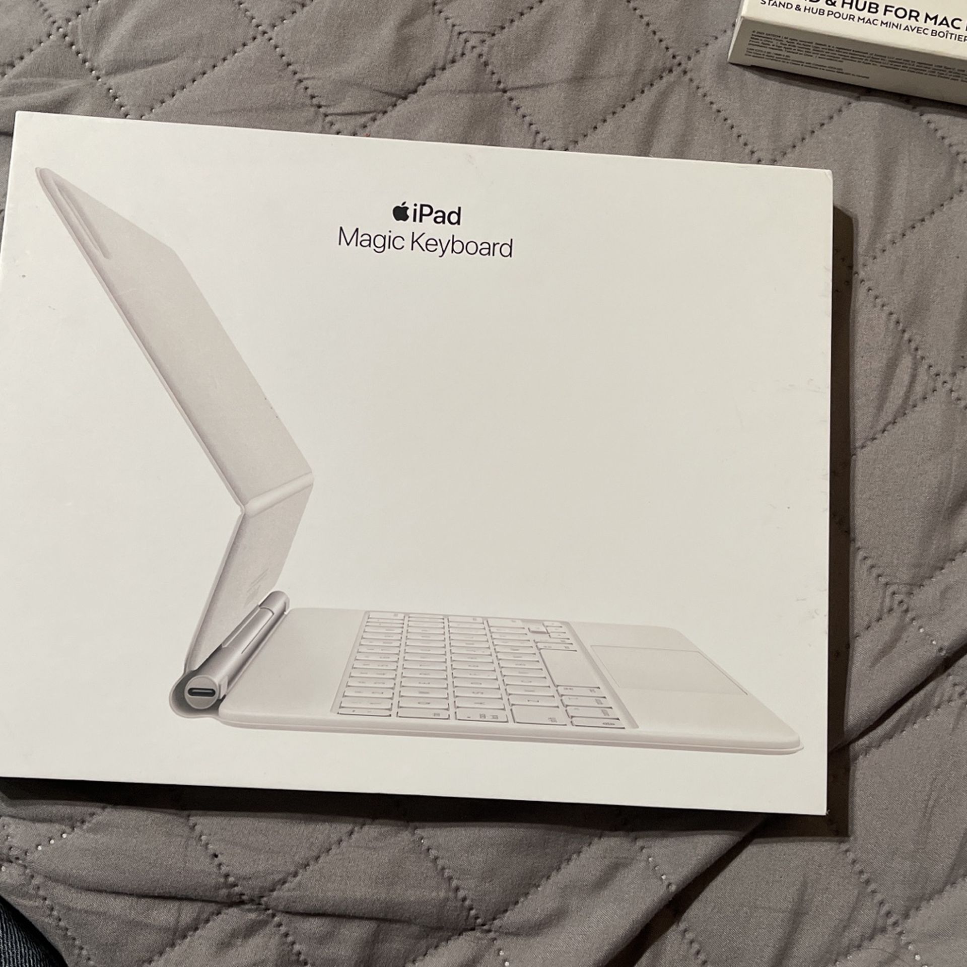 iPad Magic Keyboard
