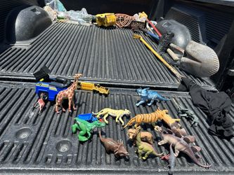 Animals Toys Plus Cars 