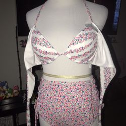 Sundazed Halter/Wrap Bikini Top w/matching Bikini Bottom  Sz 32D/Medium $50 Obo