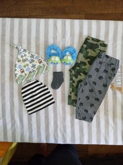 Baby boys size 3-6 months Pants, Hats & Slippers