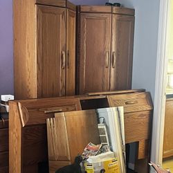 Headed Brd W/ Cabinets