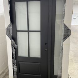 New Exterior Fiberglass Door 36x80