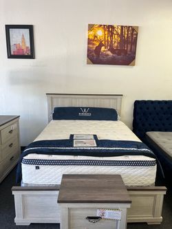 Queen bedroom set