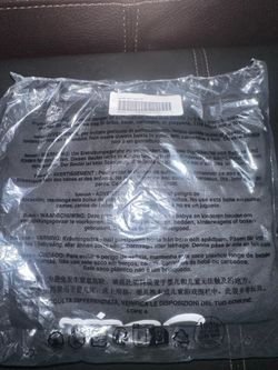 Supreme Arabic Box Logo Tee