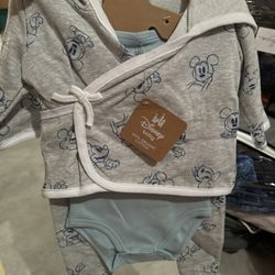 New Baby Boy Mickey Mouse 3 Piece 3-6 Months Robe Outfit Set 