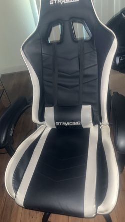 Gaming chair