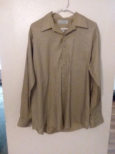 Men's Button Up Shirt