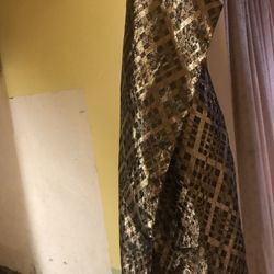 WOMEN SCARF METALLIC GOLD 