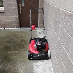 Lawnmower 