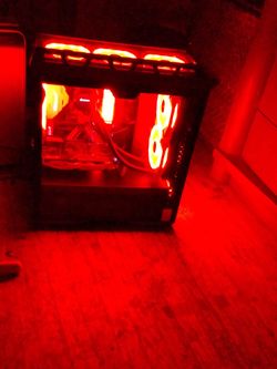 Gaming pc Corsair, game max, i7 7th gen 32 x 1 tb