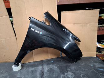 2012-2013-2014-2015-2016-2017 TOYOTA PRIUS V RIGHT FENDER OEM USED #11613