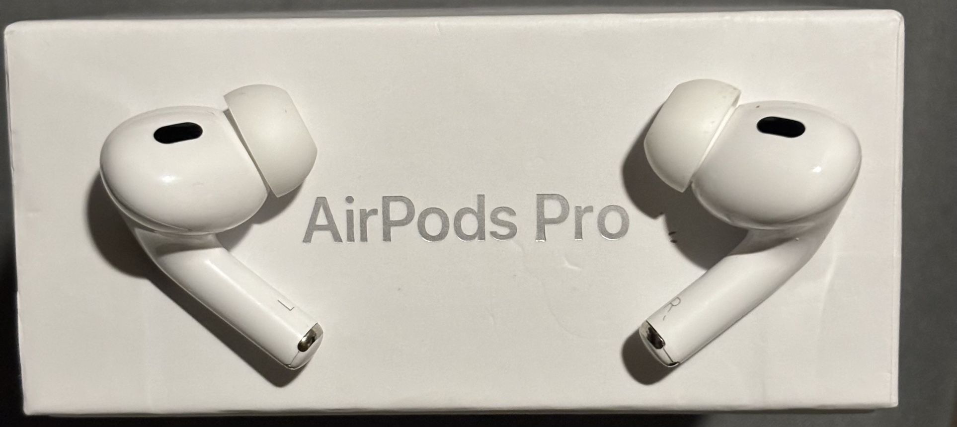 Air Pods Pro 2nd Generation With MagSafe Charging Case