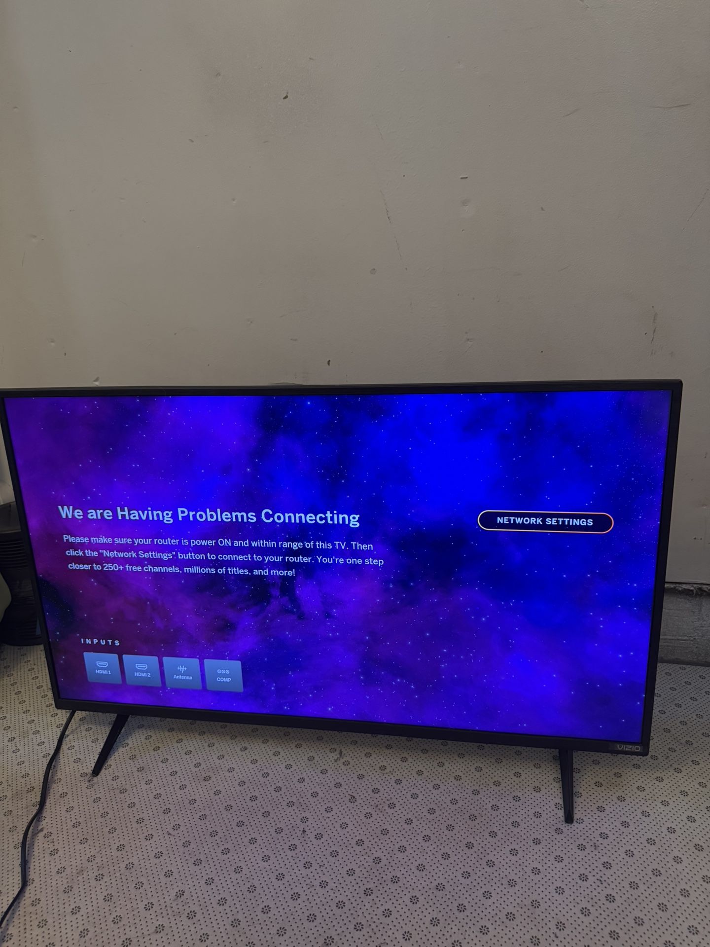 TV TESLA 39 In Needs Remote Control