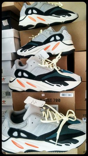 Photo Size 9 - 10.5 Wave Runner 700's