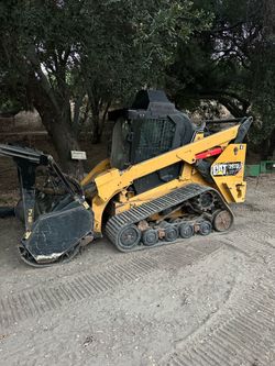 Skid steer mulcher masticator bobcat brush clearing lawn