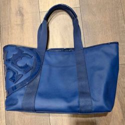 Tory Burch Beach Canvas Tote In Royal Blue Large