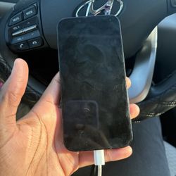 iPhone 16 e 