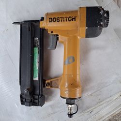 Bostitch Air Nail Gun 