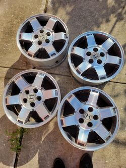 2014 Honda Ridgeline 17 inch wheelset