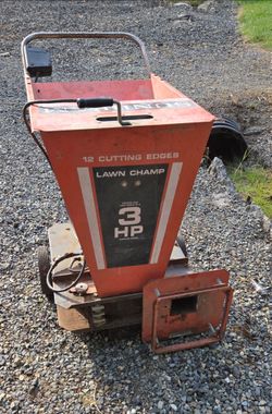 Sunbeam electric shredder / mulcher.