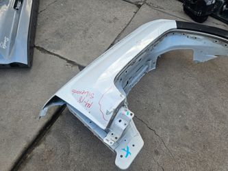 Chevy Chevrolet Silverado  Driver fender oem 14 to 18