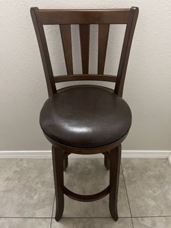 Hillsdale Presque Isle Swivel Counter Stool Cherry - 4478-827