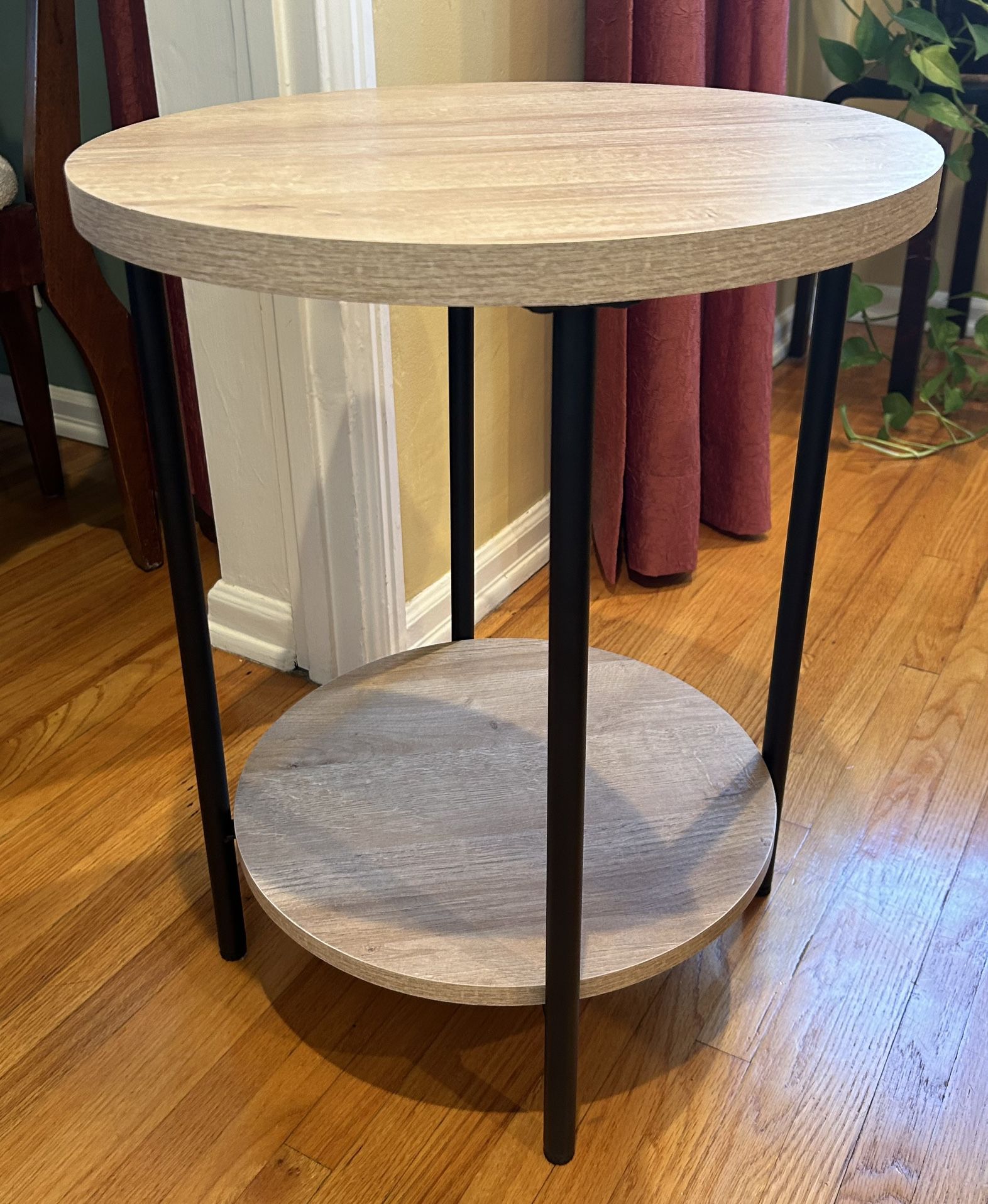 New Contemporary End Table or Nightstand (Burbank)