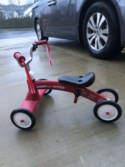 Sparingly used Radio Flyer Scoot About and Little Tikes BB Hoop