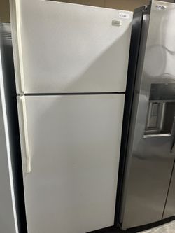 Brand new Apt Size Refrigerator