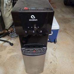 Avalon A3BLK Hot And Cold Water Cooler