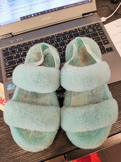 Genuine UGG Oh Yeah Sling Back Slippers Size 3