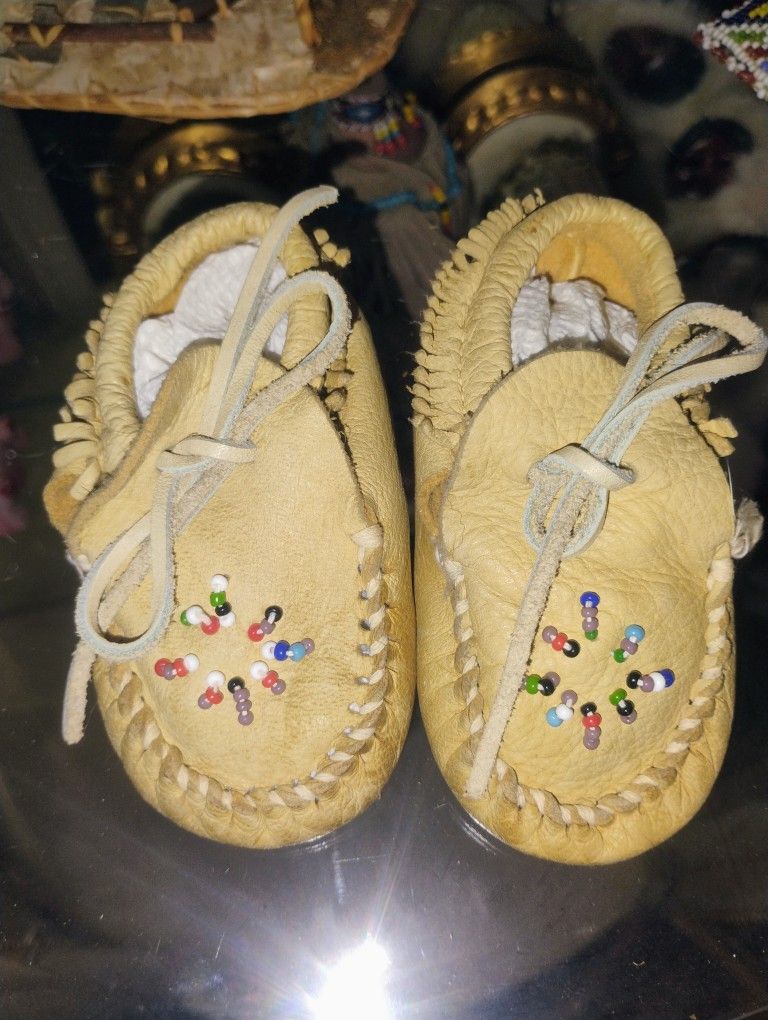 Vintage Kids Moccasins