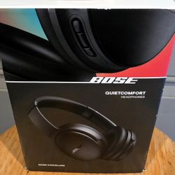 🔥Bose Quietcomfort  🔥$225 Firm On Price/ Not Negotiable