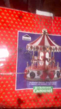 16” Christmas carousel
