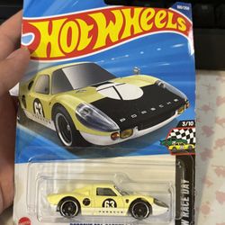 2025 Hot Wheels 100/250 PORSCHE 904 CARRERA GTS 3/10 HW RACE DAY 