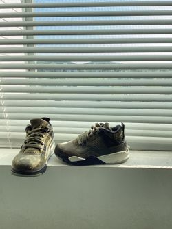 Air Jordan 4 Retro SE Craft Olive